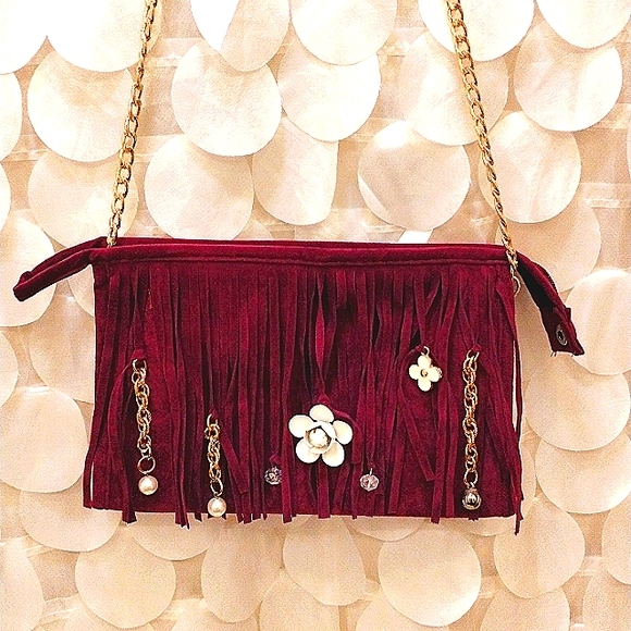 CROSSBODY Bag Purple Fringed Purse  Clutch Purse Bag BEAUTIFUL Camelia Roses - Picture 10 of 12